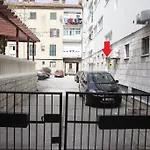 Apartment Center *