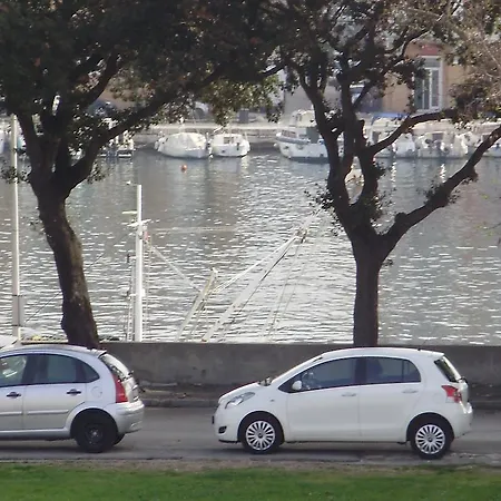 公寓 城市中心住宿酒店 *