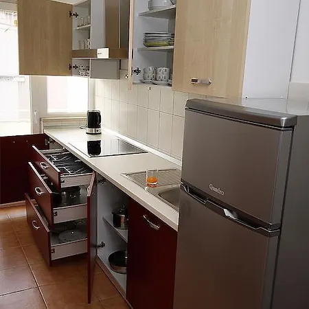 Apartment Center *